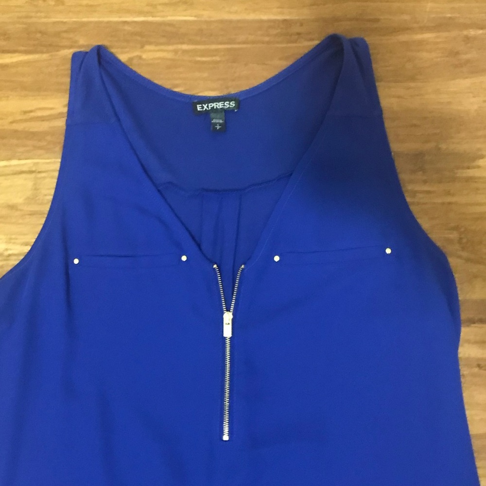 Blue Top - Picture 2 of 4